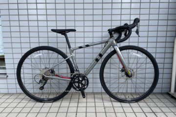 <span class="title">cannondale 『caad13 disc tiagra』Grey 入荷しました。</span>