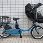 [ギュットクルームDX] 前後兼用バスケット+レインカバーの組み合わせ。