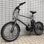 スタイリッシュなミニベロ電動自転車 YAMAHA [PAS CRAIG ALLEY]メルティグラファイトの入荷です!